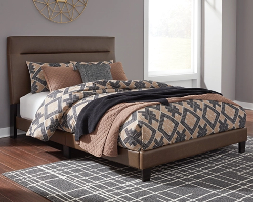 Adelloni Light Brown Queen Upholstered Bed